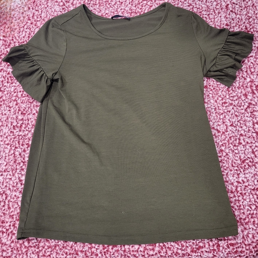 Ruffle Sleeve Top